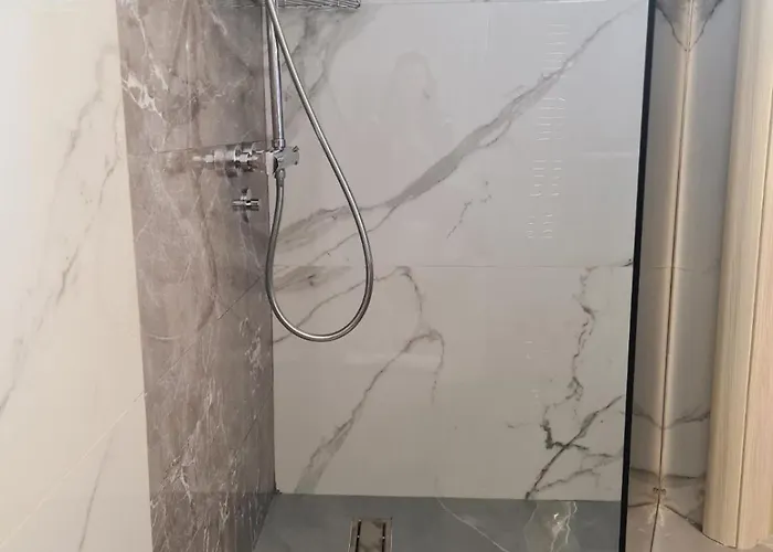 Jasmina * 兹拉蒂博尔