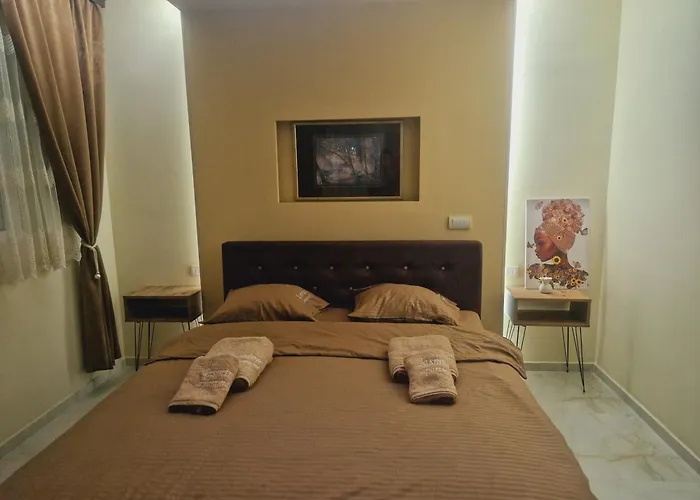 Jasmina * 兹拉蒂博尔