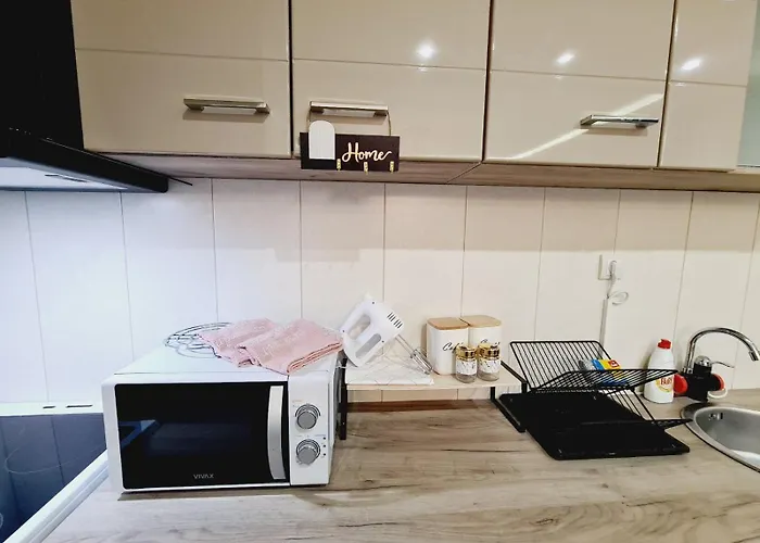 Jasmina * 兹拉蒂博尔